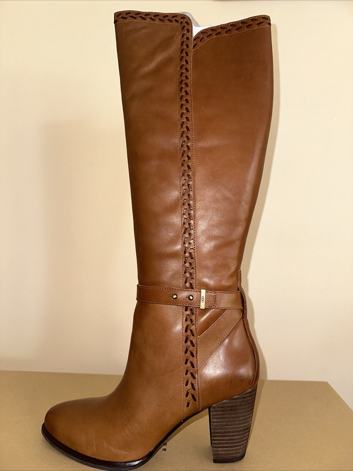 UGG Tall Tan Boots New Leather Size 8,5