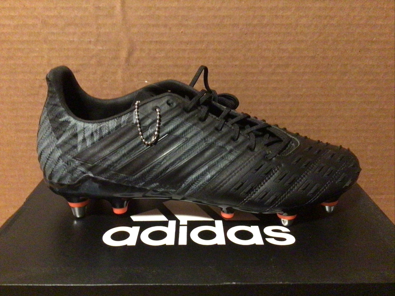 Adidas Predator Malice Control SG black/solar orange size 8.5 Mens