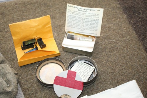 Original Cold War Era Swiss Army Gas Mask Carrying Pouch w/Strap & Spare Parts - Picture 2 of 16