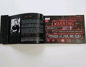 Batman Arkham Origins Collector's Edition ARTBOOK Hardcover 80 Pages DC Comics 