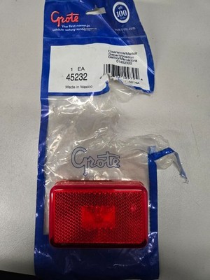 GROTE 45232 ClearanceMarkerLamp,FMVSS A,P2,Rectangle 2VNK8