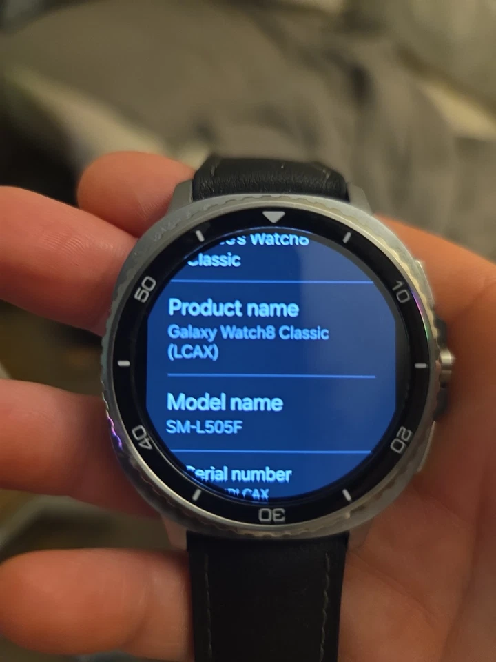 Samsung Galaxy Watch 8 Classic, photo 4 of 4