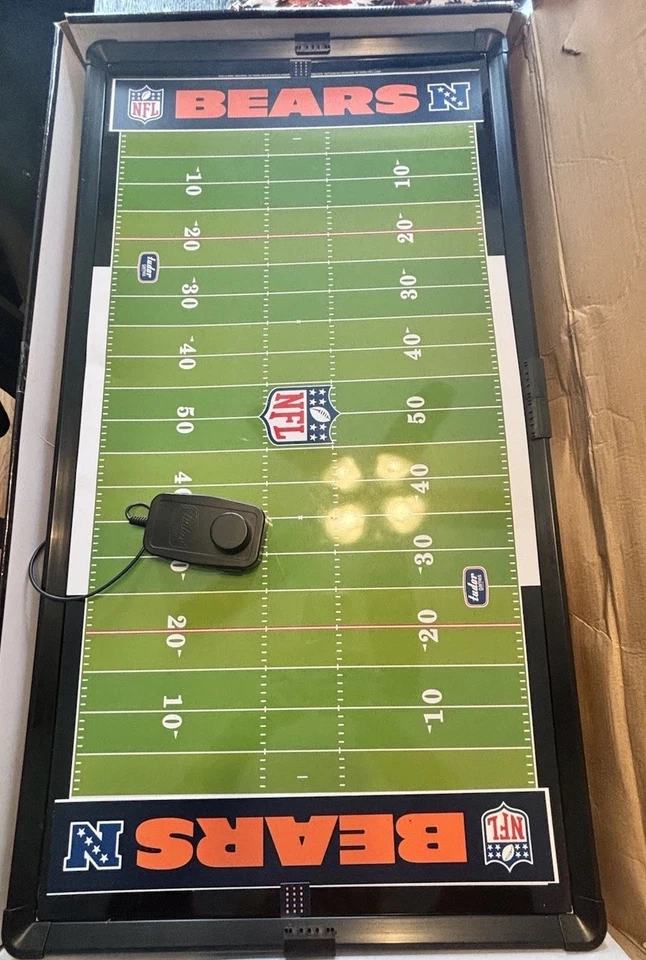 Tudor Chicago Bears NFL Deluxe Campo de Fútbol Eléctrico y Pegatinas Juego ¡Funciona! Foto 2 de 4