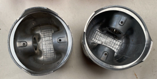 Honda GL1000 .50 Pair of Pistons - New Old Stock - Part No 13103-377-008 - Picture 5 of 7