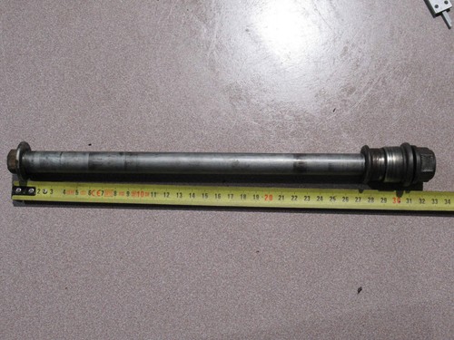 Axe De Roue Arrière Pour Honda 500 XL 1985 - Référence PD02 - Occasion Fonctionnelle