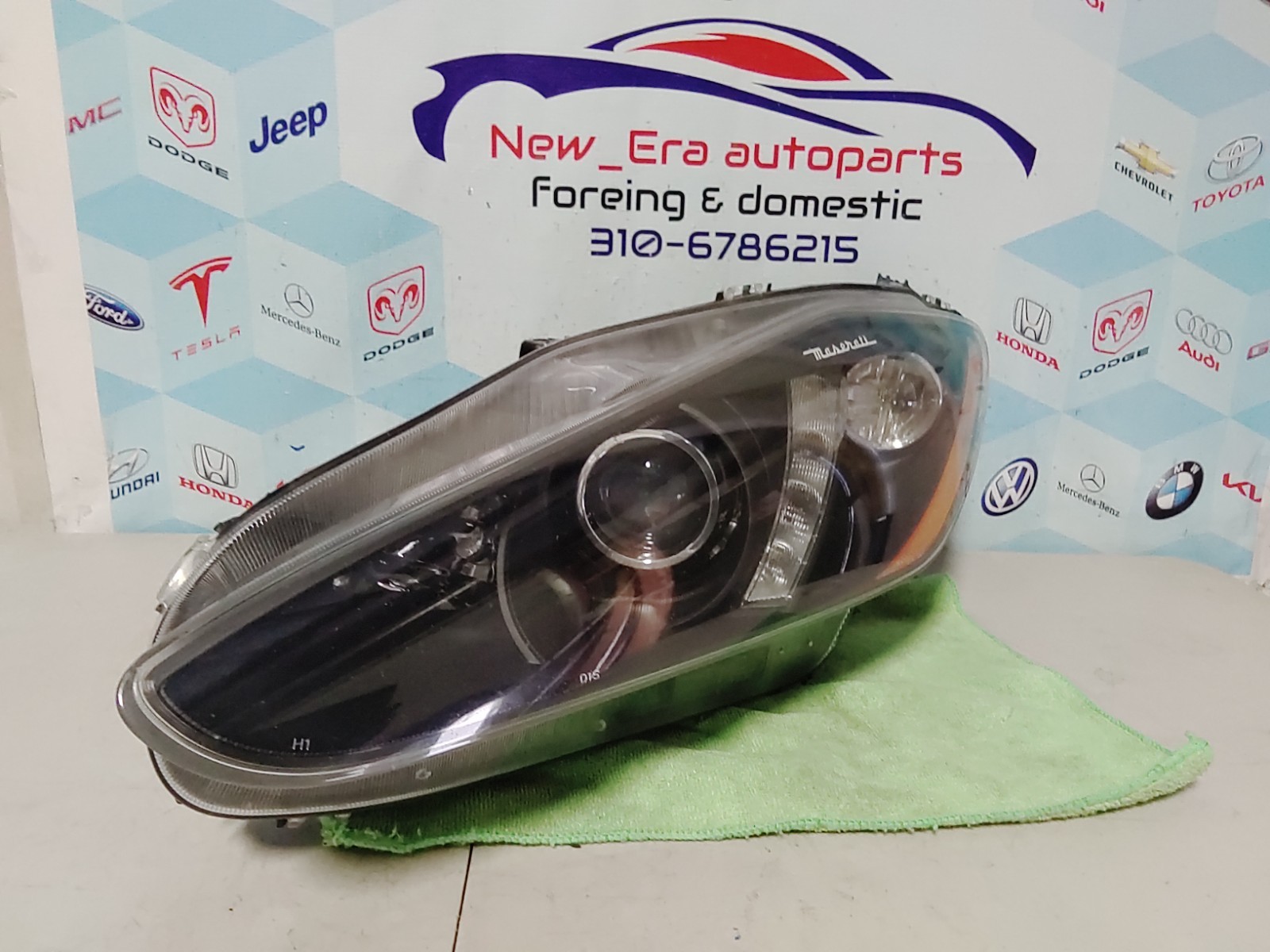 2013 MASERATI GRANTURISMO GT SPORT XENON HEADLIGHT LEFT  OEM 2014 2015 2016 17