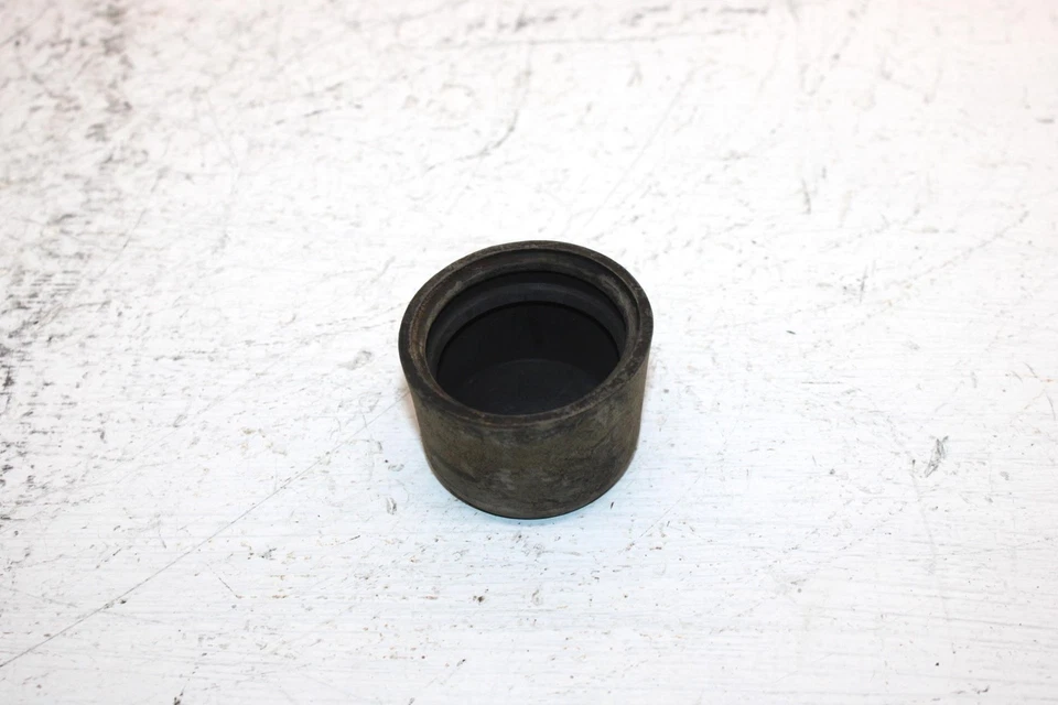 2005 Polaris Sportsman 90 Oem 轮毂橡胶帽一对 0450829 AP174 — 第 4/4 张图片