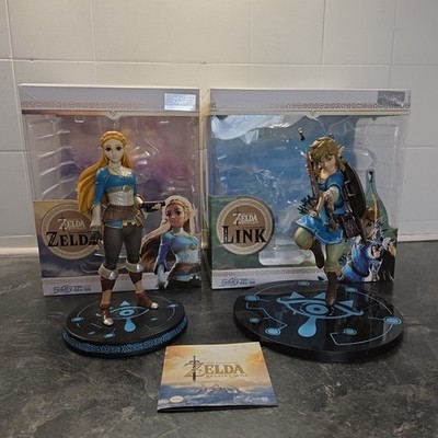 The Legend of Zelda Breath of the Wild First 4 Figures PVC Statue Zelda + Link