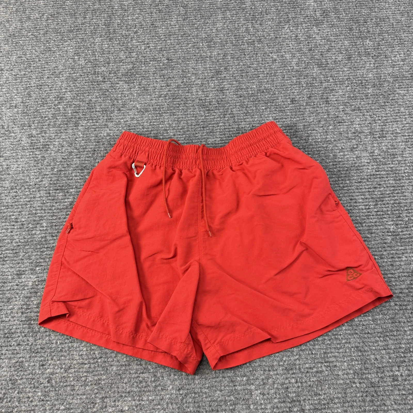 Nike ACG Trail Shorts Mens Medium Red 5 In Inseam Hiking Running DH8350 RARE
Opens in a new window o