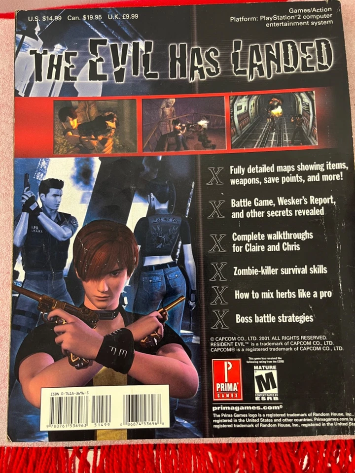 Resident Evil Code: Veronica Prima Official Strategy Guide Sega Dreamcast - Image 2 of 4