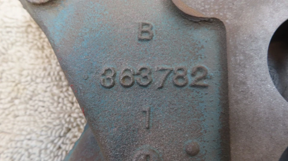 Colector de admisión de cuatro barriles Buick Nailhead 401 y 425 #1363782 GS 4BBL Riviera Foto 4 de 4