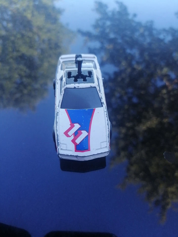 MATCHBOX TRICKSHIFTERS 1984 Pontiac N. 11 AUTO DA CORSA DIE CAST - Immagine 3 di 4