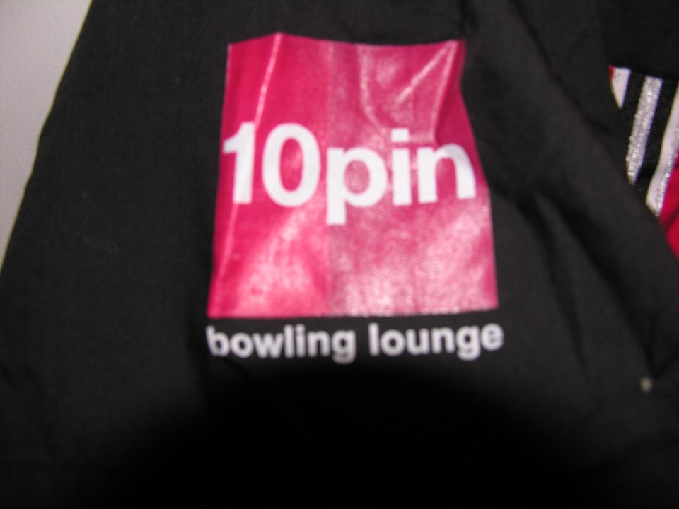 MEN'S HILTON BOWLINGRETRO BOWLING SHIRT, SIZE XL, KERRY WOODS STRIKE