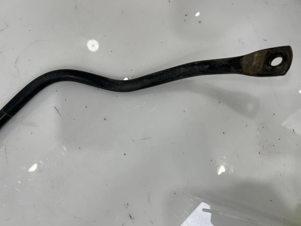 Barra estabilizadora trasera Jaguar XK XKR 2007-2015 OEM XR835524 Foto 3 de 3