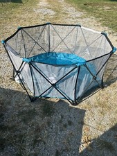 Regalo Play Pen