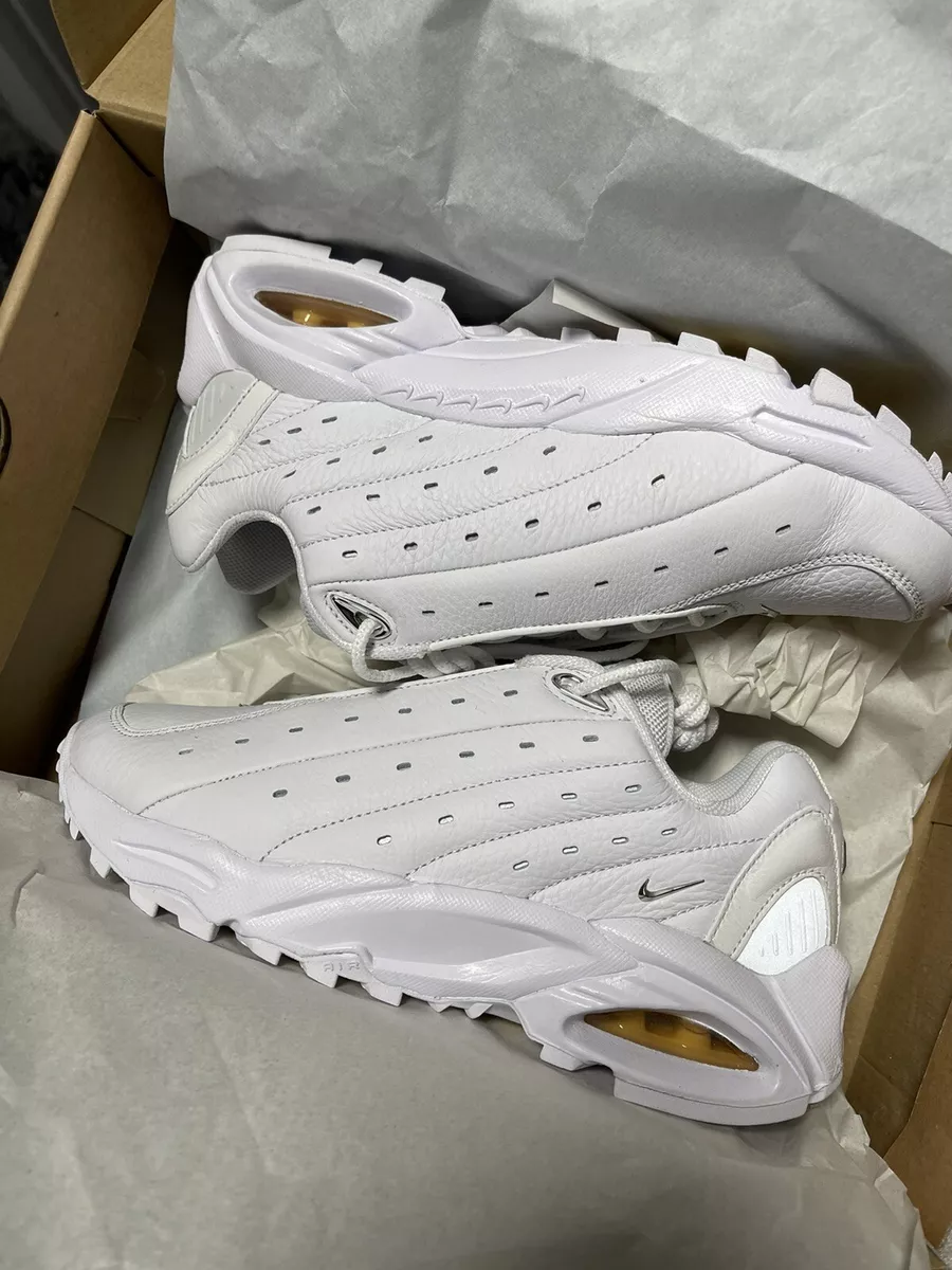 drake nike air max plus