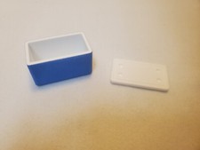 1/10TH SCALE BLUE COOLER ICE CHEST FOR RC TRUCKS AND DIORAMAS SCALE GARAGE