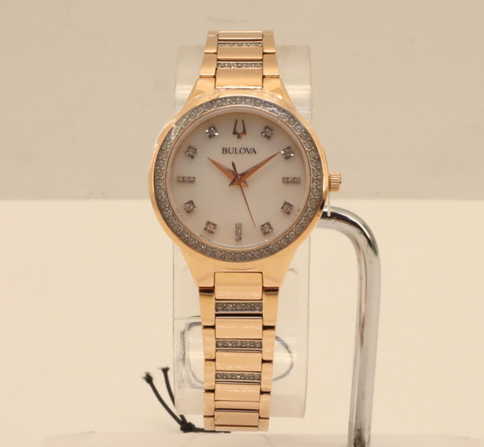 Bulova Women display picture 2