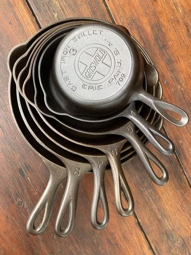 Griswold Cast Iron Matching Slant EPU Logo Skillet Set 3-9