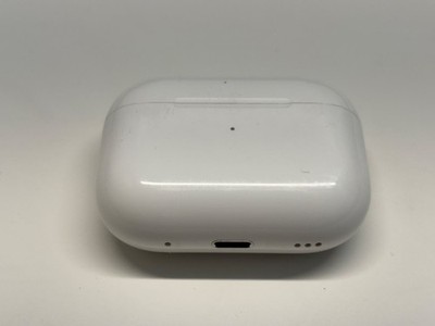 Apple AirPods Pro 2nd Generation Charging Case (Lightning)