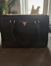 PRADA GALLERIA LEATHER BLACK BAG MEDUIM 