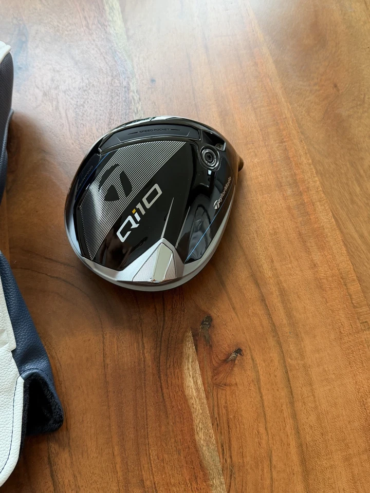 TaylorMade Qi10 10.5 Degree Driver (Head Only) + Headcover - New . - Image 4 of 4