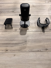 Elgato Wave 3 Wired Cardioid Condenser USB Microphone with shock mount, filter