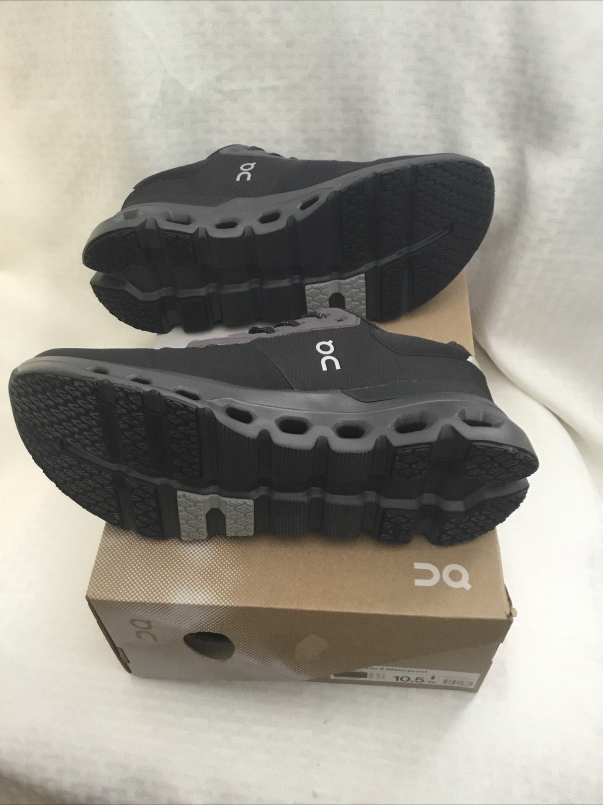 On Cloudrunner 2 Waterproof Woman’s Size 10.5 Running Walking Sneakers image 3