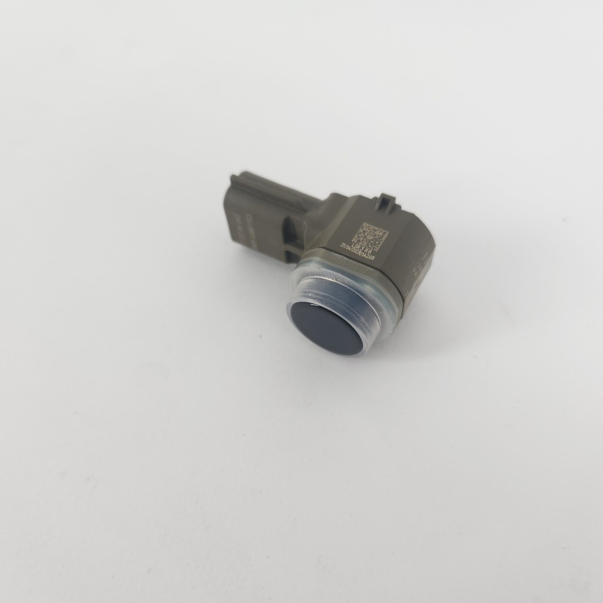 a.kmama様確認用 Genuine OEM Nissan 28438-6CA4B Parking Aid Sensor Assy