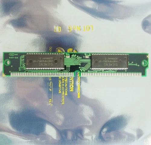 Siemens HYB5118165BSJ-60 8MB 60ns 72-pin SIMM EDO RAM