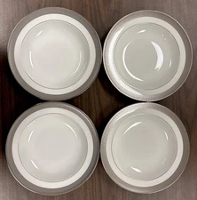 Set Of 4 Waterford “Kells Platinum" 9” Wide Rim Soup/Salad/Pasta Bowls Mint
