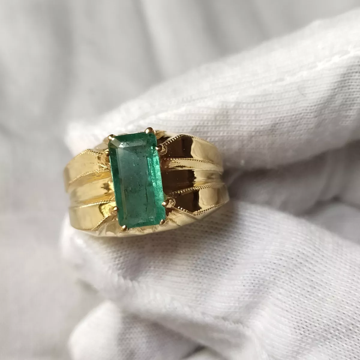 Buy GIA Certified 13 Carat Colombian Emerald Men's Ring in 18kt Yellow Gold  With Princess Cut Diamond Side Stones Vintage Mens Emerald Ring Online in  India - Etsy