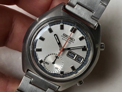 seiko chronograph 38mm