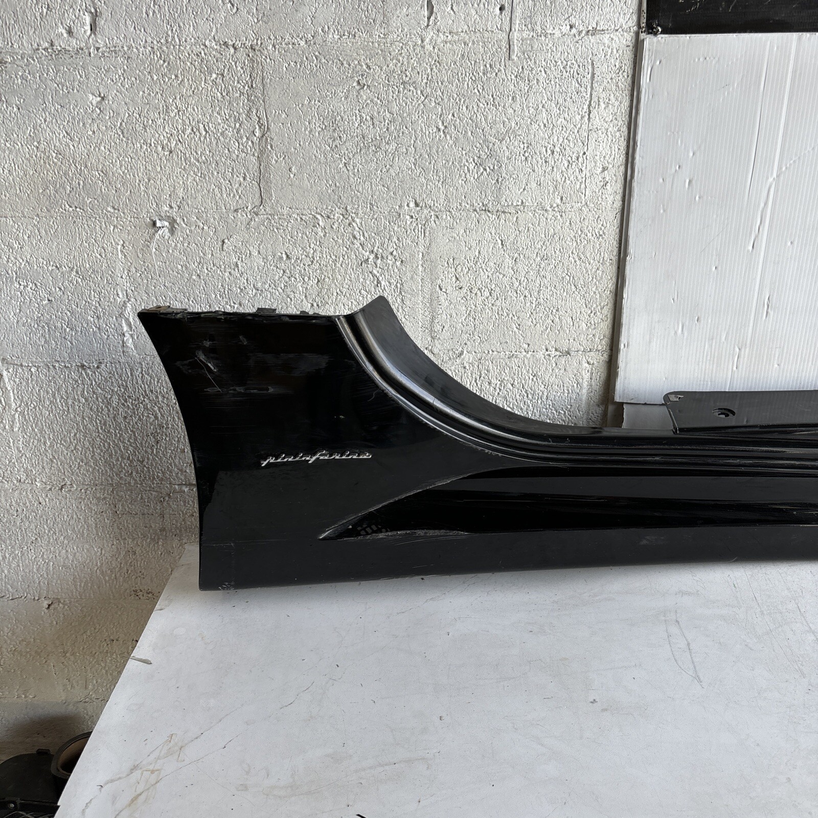 08-14 FERRARI CALIFORNIA RIGHT RH PASSENGER SIDE SKIRT ROCKER MOLD #2275