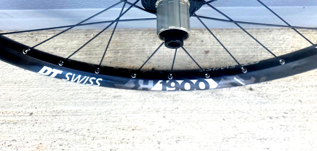 27.5" DT Swiss H1900 spline 30mm 6bolt disc rear wheel 12mmx148mm boost HG