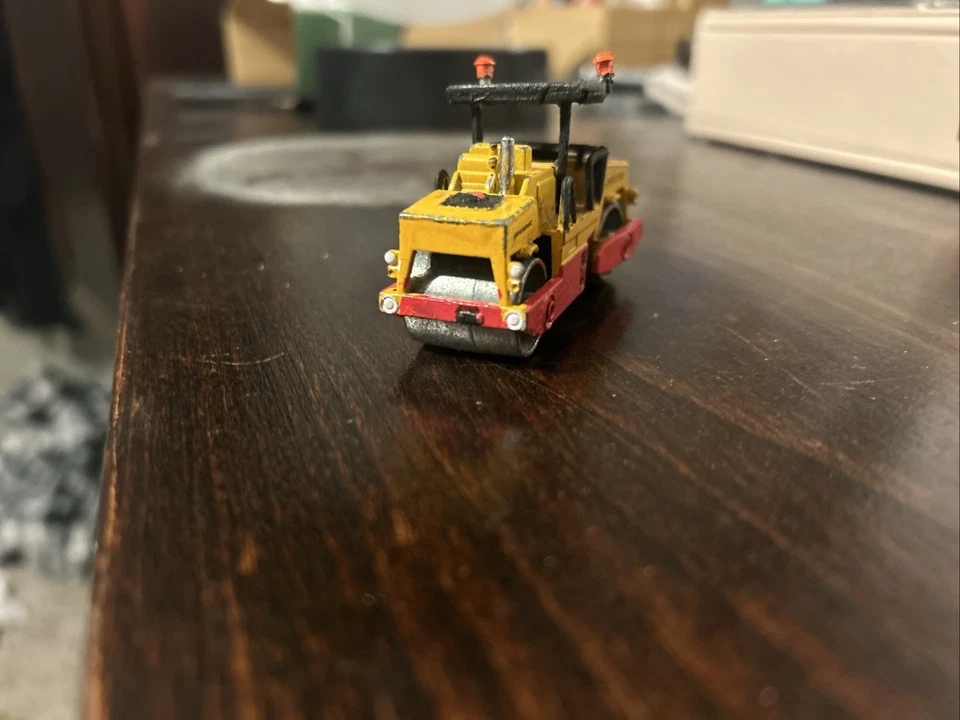 Vintage Tomica Dynapac CC-21 Restored, Modernized And Weathered 1/62 Scale - Image 2 of 4