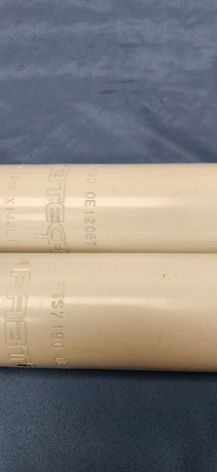 2X Fabtech Shocks FTS7190 For 1999-2006 Chevy Silverado GMC Sierra 1500 - Image 3 of 4