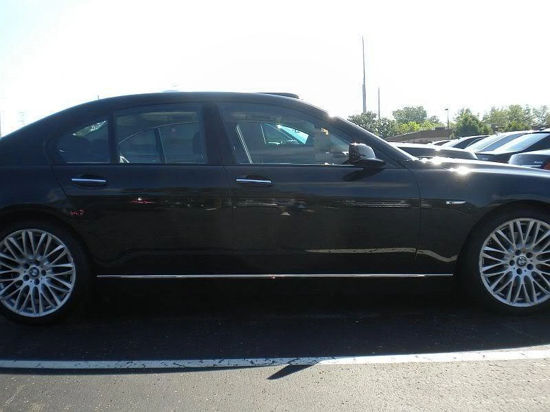 Moldura de panel basculante cromado ISUZU 2 PIEZAS CON GARANTÍA DE 5 AÑOS Foto 4 de 4