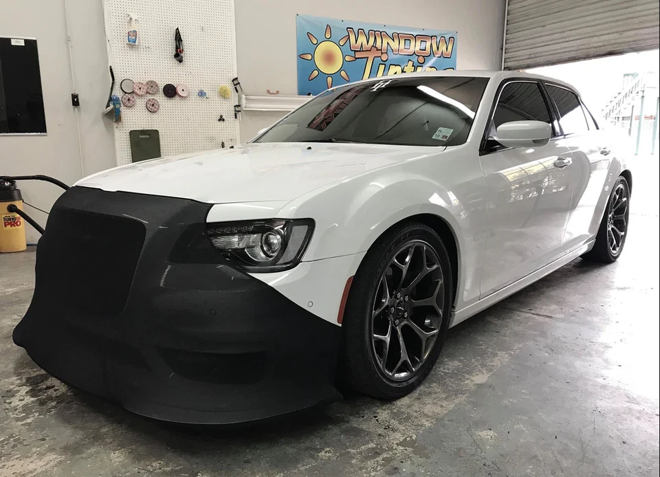 2005 - 2008 Dodge Magnum Bumper Nose Mask Bra Mesh NoviStretch EASY ON & OFF - Image 4 of 4