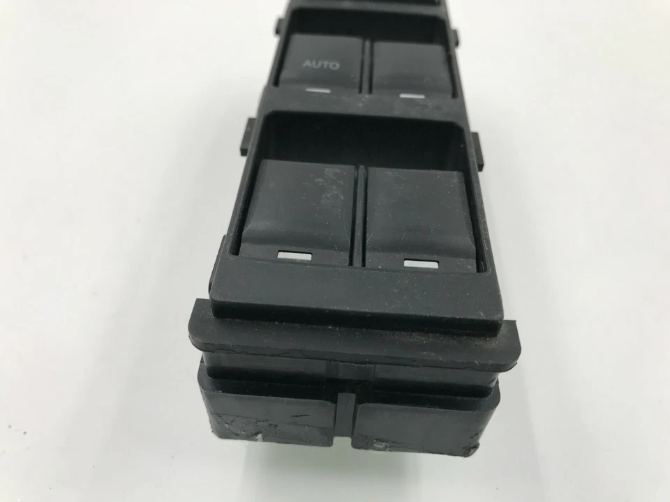 Interruptor de ventana eléctrica maestro Jeep Compass 2011-2017 OEM D02B25015 Foto 2 de 4