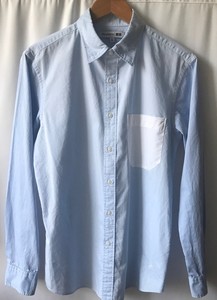 uniqlo button up