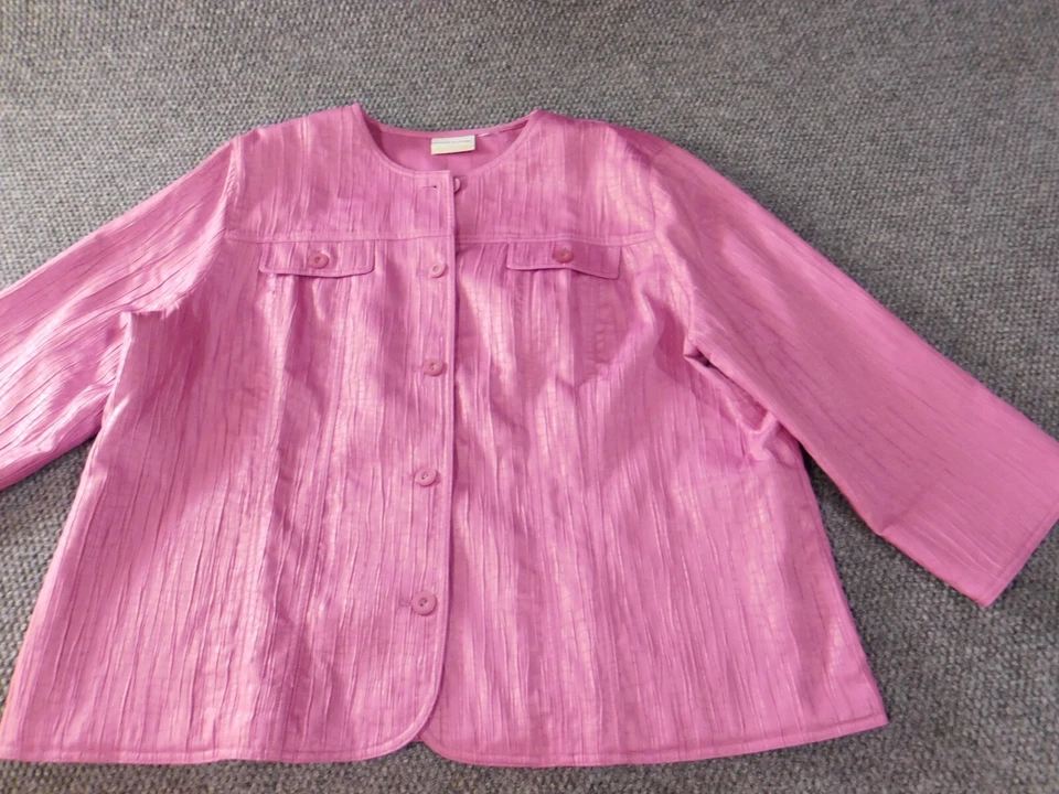 Alfred Dunner Jacket Womens 20W purple five-button Blazer shoulder pads Classics - Image 2 of 4