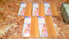 Queentex Women's knee hi skin color, 100% nylon, one size lot of 17 packs NEW.  