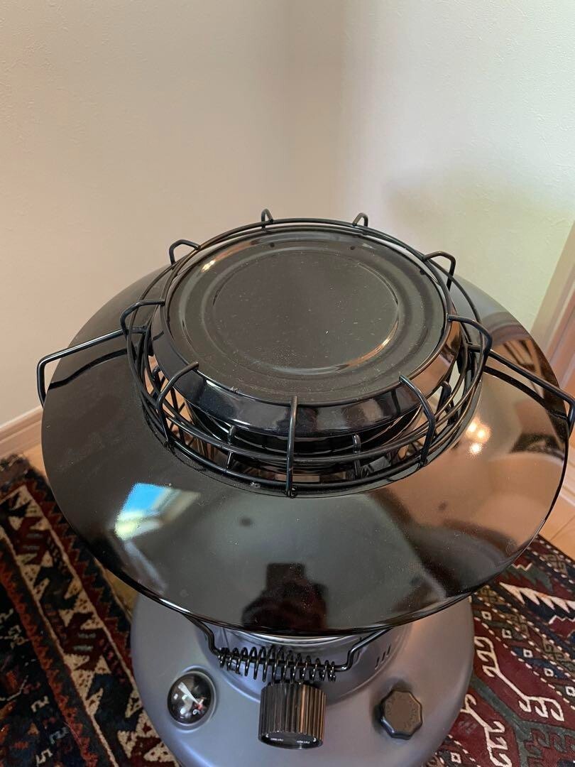 Toyotomi RL-F2500 Heater & Dutch Oven Stand M-5706 Set Toyotomi RL-F2500 Heater & Dutch Oven Stand M-5706 Set