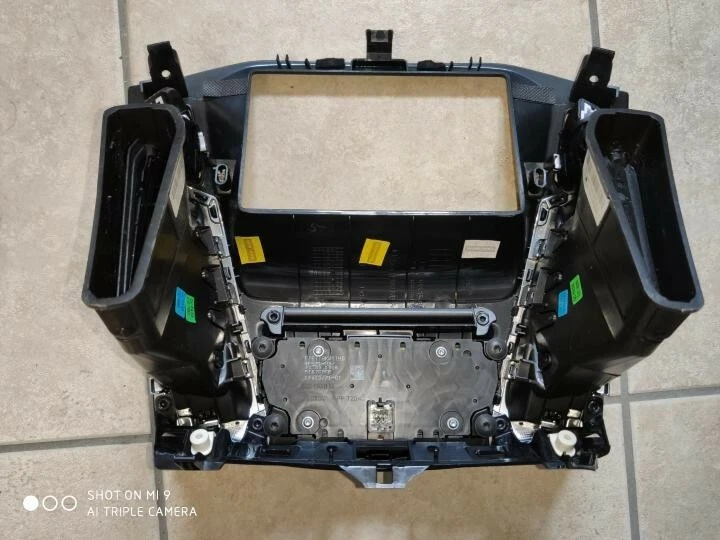 Autoradio Display Ford Focus  dal 2011 al 2018 cod F1ET-14F239 - Immagine 3 di 4