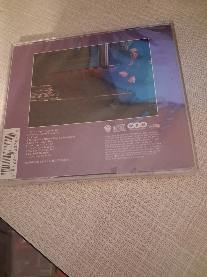 BONNIE RAITT - GIVE IT UP (Dig. Rem. in 2002, 10 Songs, OVP) - Bild 2 von 2