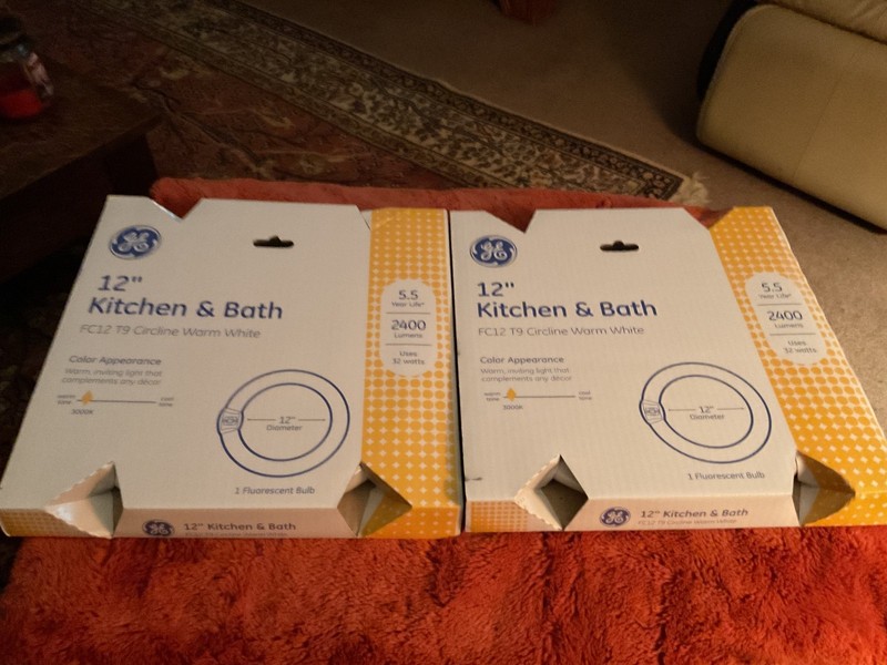 General Electric (Lot of 2) GE 12" Kitchen & Bath  FC12 T9 Bulb 32W