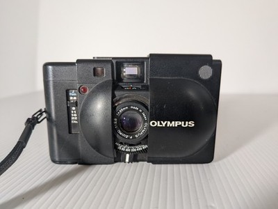 Olympus XA - zuiko 35mm/f2.8 - Messsucherkamera - TOP ZUSTAND