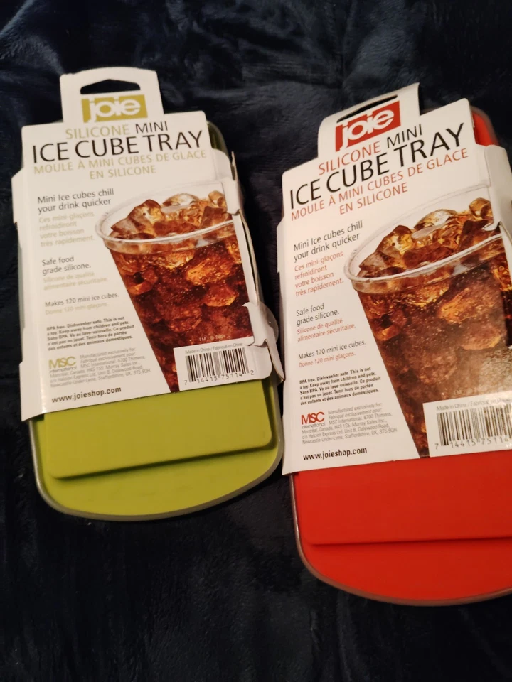 Set of 2 JOIE Green & Red Silicone Mini Ice Cube Trays New W/ Lids - Image 2 of 2