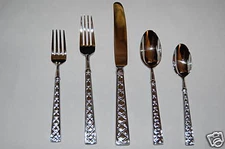 4 Kate Spade Classic Quilted 5 pc Setting Flatware NIB 20 pieces total service 4